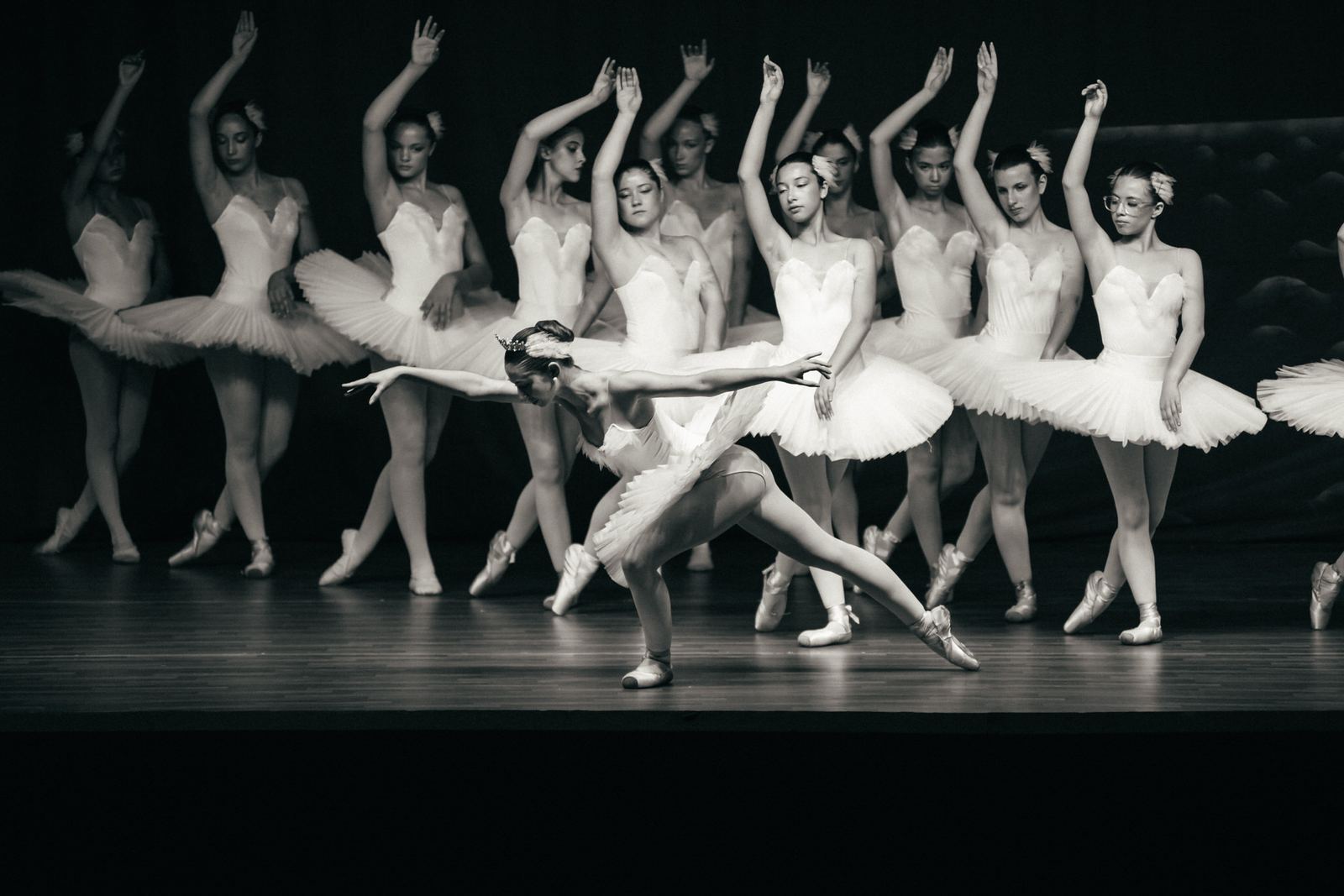 Bailarinas de ballet en escena